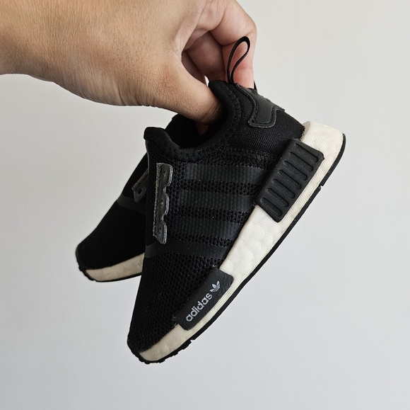 Adidas NMD R1 Baby Shoes Size 6K - Picture 2 of 8